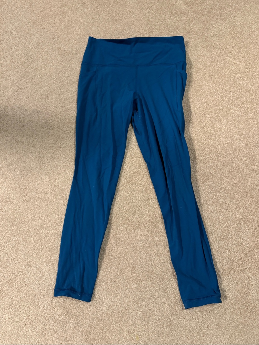 Athleta sun salutation stash tight dark lapis blue